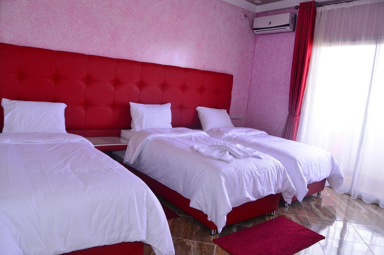 Hotel Hadaik Ain Asserdoune Béni Mellal Exteriör bild