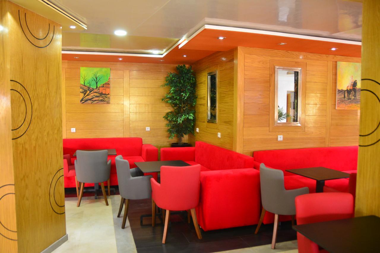 Hotel Hadaik Ain Asserdoune Béni Mellal Exteriör bild