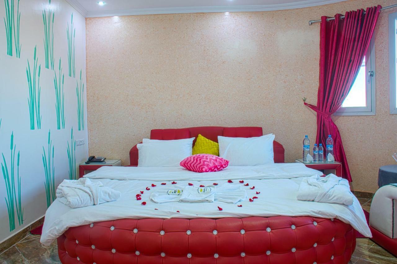 Hotel Hadaik Ain Asserdoune Béni Mellal Exteriör bild