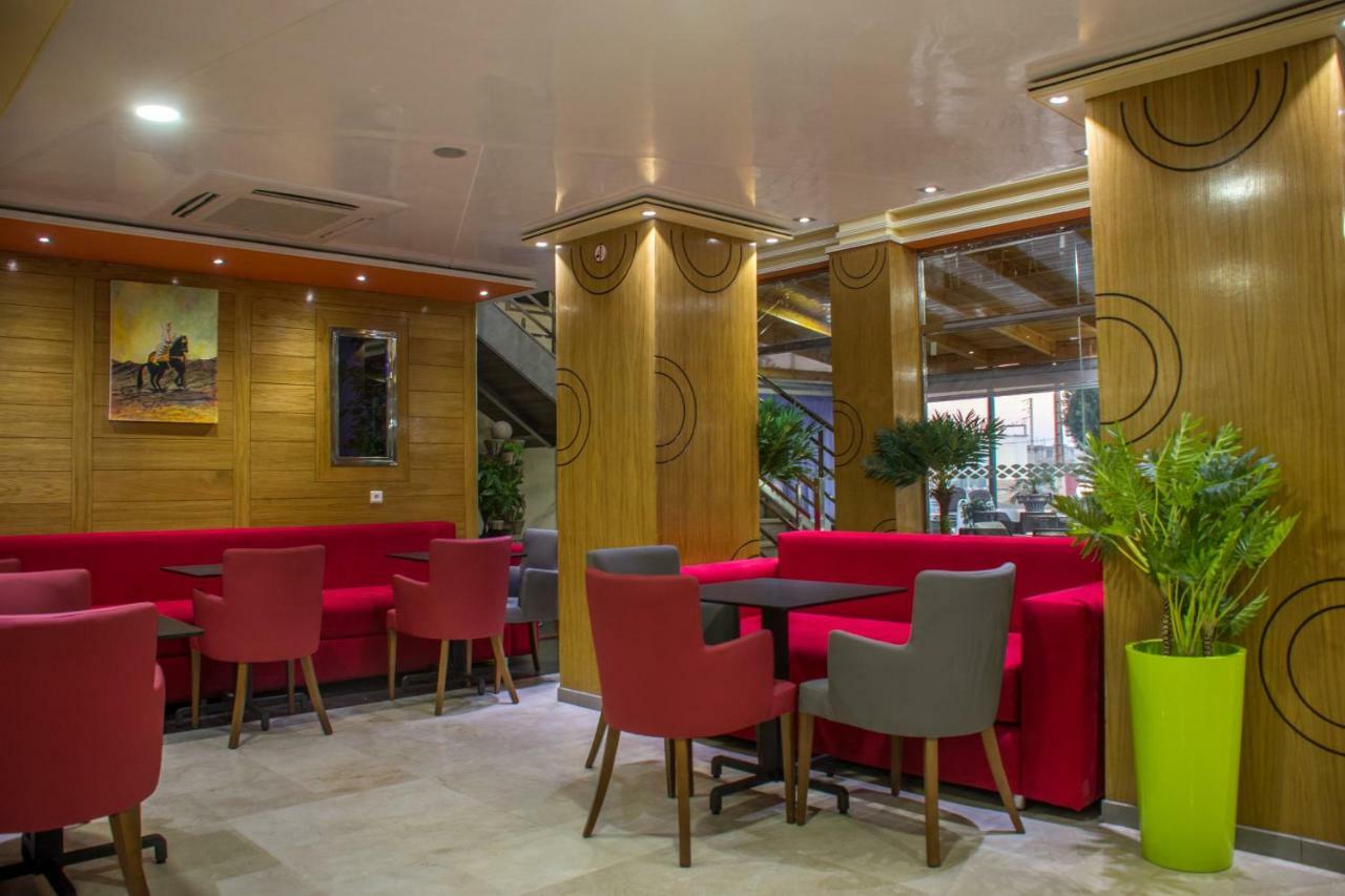 Hotel Hadaik Ain Asserdoune Béni Mellal Exteriör bild